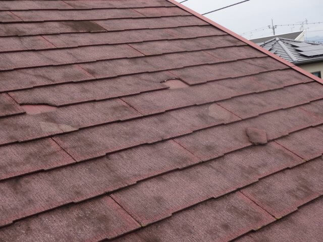 スレート（コロニアル）屋根にも塗装がお勧めできない場合もあります! | 塗装関連