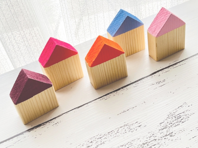 ご近所トラブルを回避しよう!屋根修理前はご挨拶が必須 | お役立ち情報